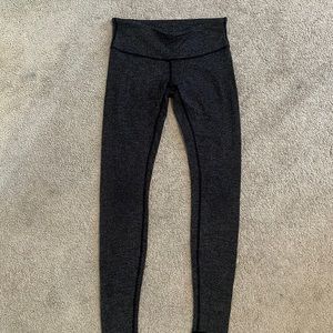 Lulu lemon gray small patterned leggings